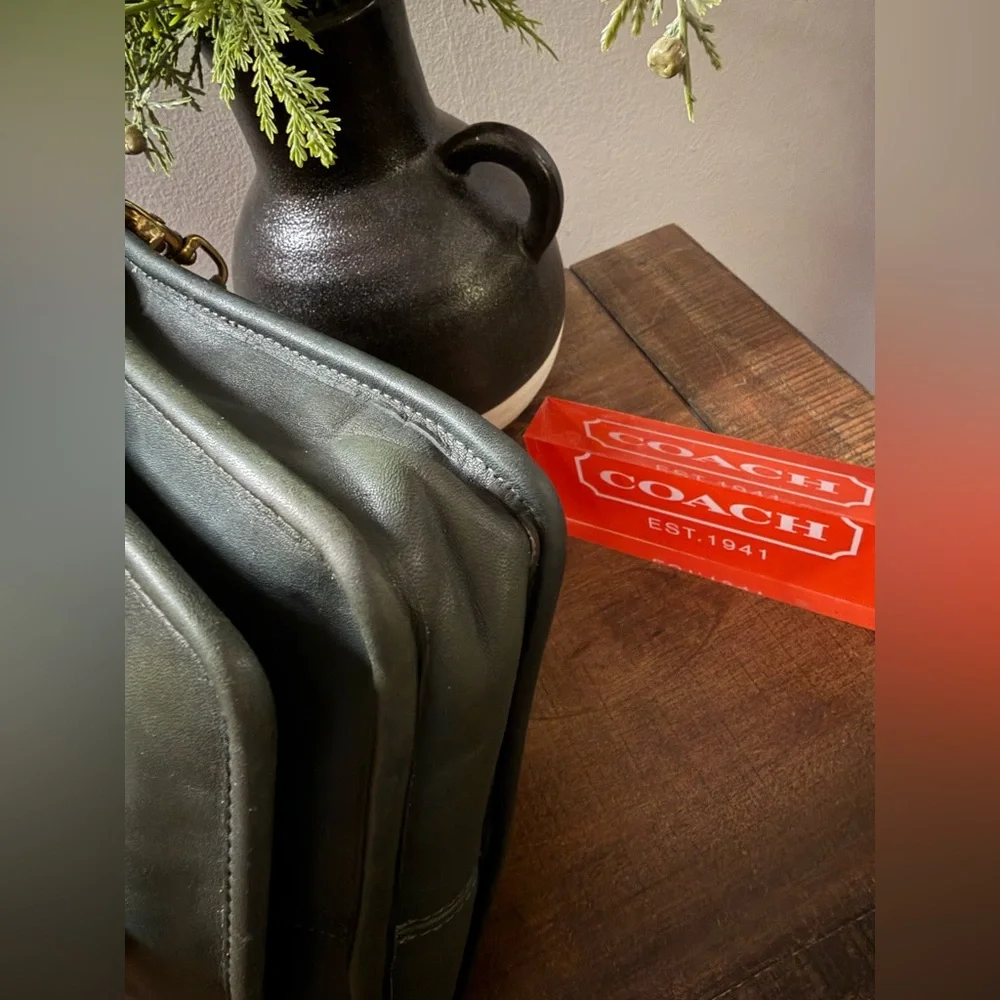 Coach Vintage Green Station Bag - Picture 4 of 15